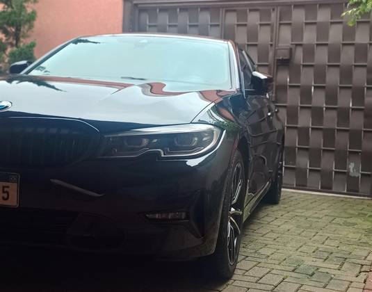 BMW 320i 2.0 16V TURBO GASOLINA M SPORT AUTOMÁTICO
