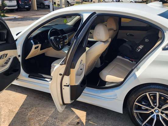 BMW-320i-2.0 16V TURBO GASOLINA SPORT AUTOMÁTICO BMW-320i-2019