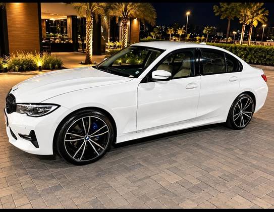 BMW 320i 2.0 16V TURBO GASOLINA SPORT GP AUTOMÁTICO