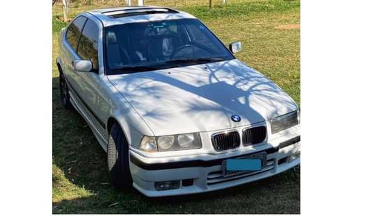 BMW-323Ti-1999