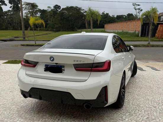 BMW-330e-2.0 16V TURBO HÍBRIDO M SPORT AUTOMÁTICO BMW-330e-2022