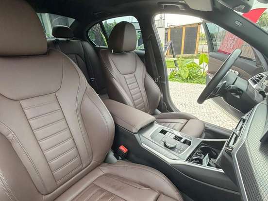 BMW-330e-2.0 16V TURBO HÍBRIDO M SPORT AUTOMÁTICO BMW-330e-2022