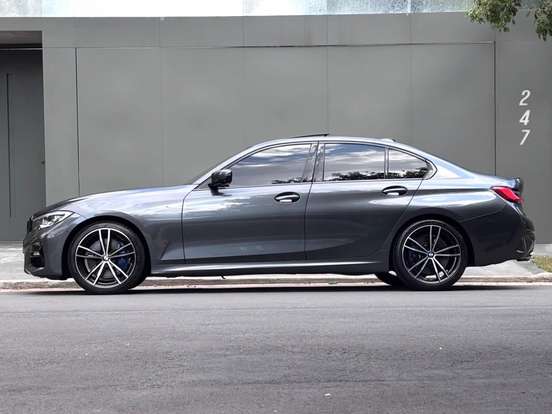 BMW-330i-2.0 16V TURBO GASOLINA M SPORT AUTOMÁTICO BMW-330i-2019