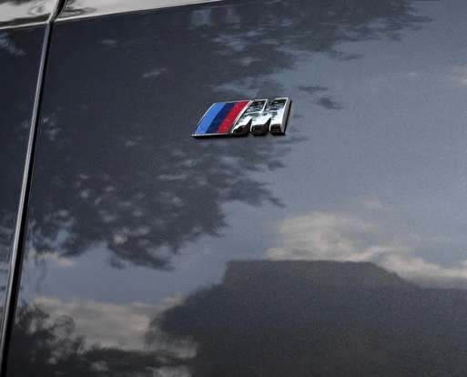 BMW-330i-2019
