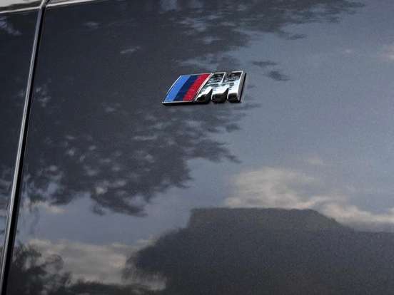 BMW-330i-2.0 16V TURBO GASOLINA M SPORT AUTOMÁTICO BMW-330i-2019