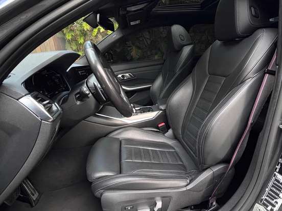 BMW-330i-2.0 16V TURBO GASOLINA M SPORT AUTOMÁTICO BMW-330i-2019