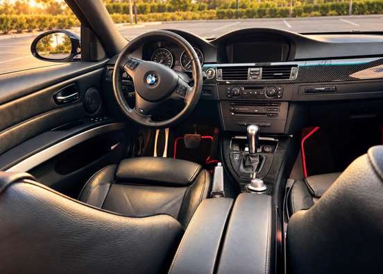 BMW-330i-2006