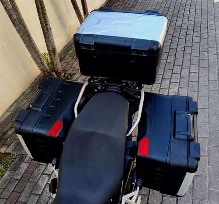 BMW-F 750 GS-2024
