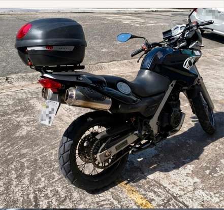 BMW-G 650 GS-2011