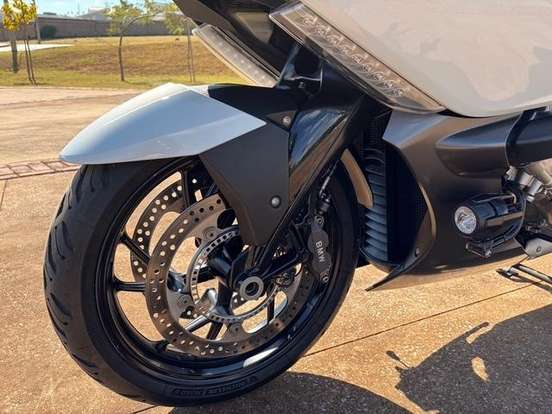 BMW-K 1600 GT BMW-K 1600 GT-2012