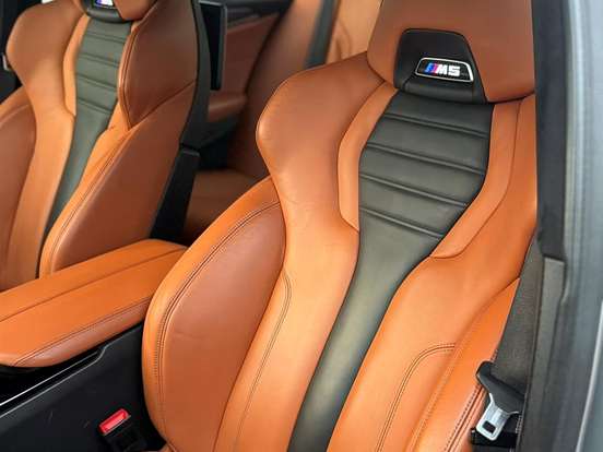 BMW-M5-4.4 V8 TWIN POWER M XDRIVE STEPTRONIC BMW-M5-2018