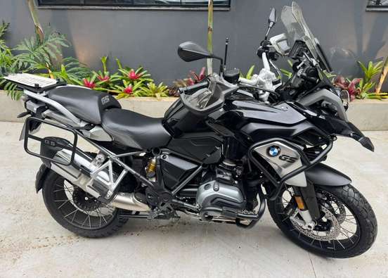 BMW-R 1200 GS TRIPLE BLACK-2016