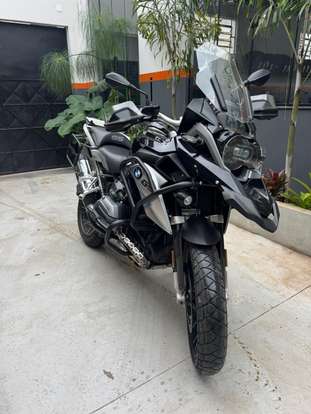 BMW-R 1200 GS TRIPLE BLACK-2016