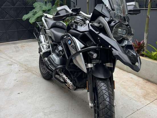 BMW-R 1200 GS TRIPLE BLACK BMW-R 1200 GS TRIPLE BLACK-2016