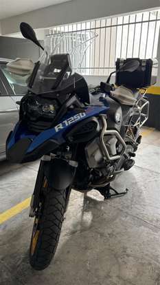 BMW-R 1250 GS ADVENTURE PREMIUM RALLYE-2024