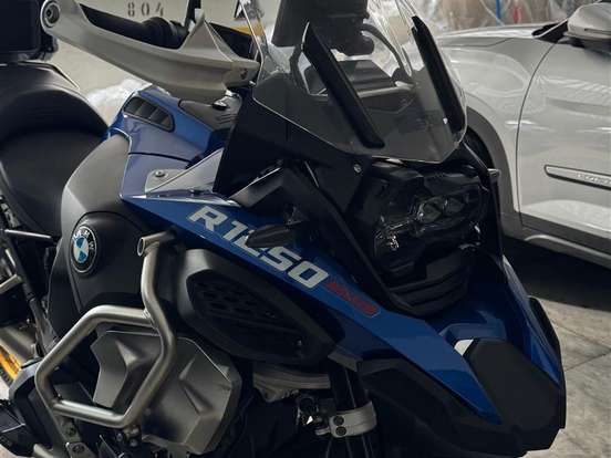 BMW-R 1250 GS ADVENTURE PREMIUM RALLYE BMW-R 1250 GS ADVENTURE PREMIUM RALLYE-2024