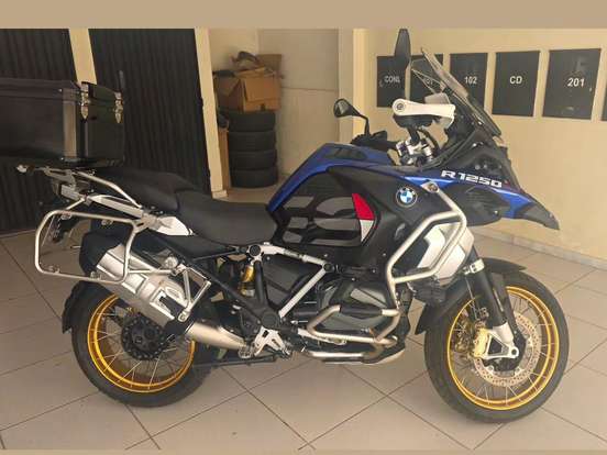 BMW-R 1250 GS ADVENTURE PREMIUM RALLYE BMW-R 1250 GS ADVENTURE PREMIUM RALLYE-2024