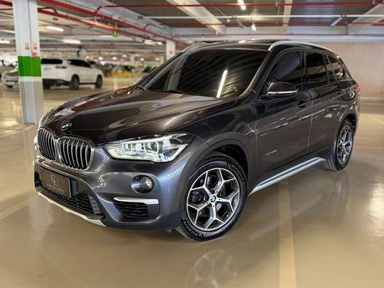 BMW-X1-2.0 16V TURBO ACTIVEFLEX SDRIVE20I X-LINE 4P AUTOMÁTICO BMW-X1-2017