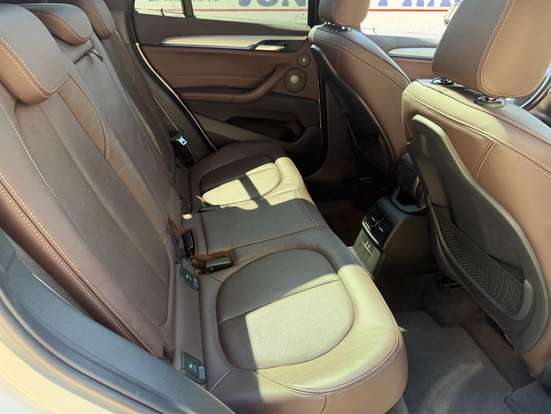 BMW-X1-2022