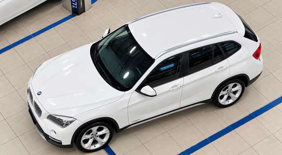 BMW-X1-2.0 20I 4X2 16V FLEX 4P AUTOMÁTICO BMW-X1-2014