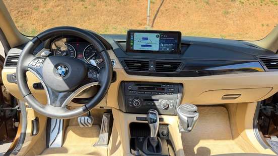 BMW-X1-2010