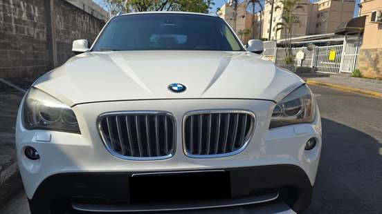 BMW-X1-2010