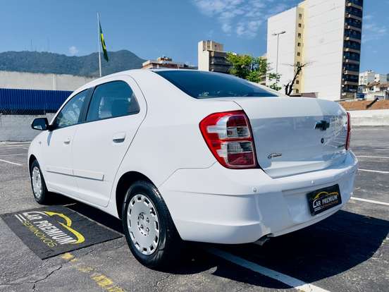 CHEVROLET-COBALT-2012
