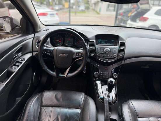 CHEVROLET-CRUZE-1.8 LT 16V FLEX 4P AUTOMÁTICO CHEVROLET-CRUZE-2013