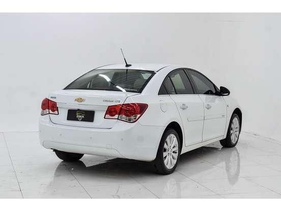 CHEVROLET-CRUZE-2014