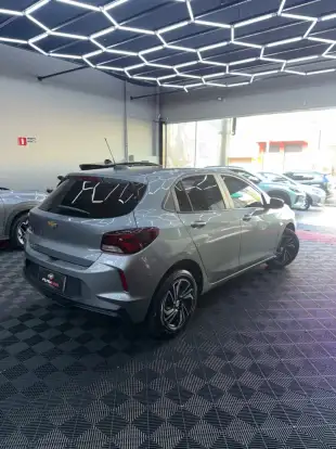 CHEVROLET-ONIX-2025