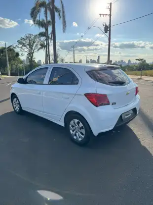CHEVROLET-ONIX-2019