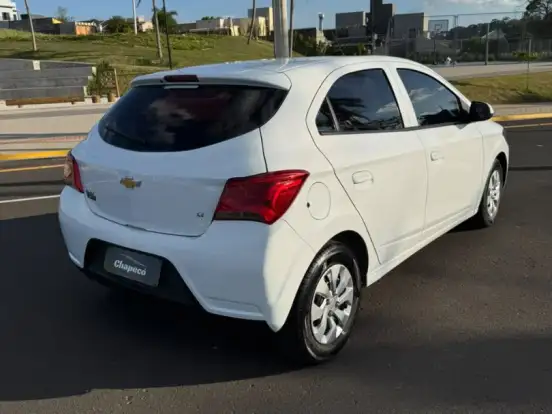 CHEVROLET-ONIX-1.0 MPFI LT 8V FLEX 4P MANUAL CHEVROLET-ONIX-2019