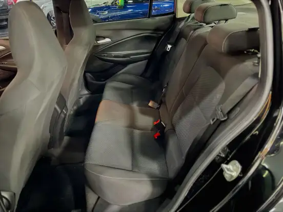 CHEVROLET-ONIX-2021