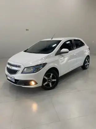 CHEVROLET-ONIX-2015