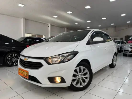 CHEVROLET-ONIX-2016