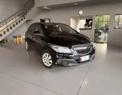 CHEVROLET ONIX 1.4 MPFI LT 8V FLEX 4P MANUAL CHEVROLET ONIX 1.4 MPFI LT 8V FLEX 4P MANUAL