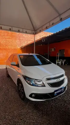 CHEVROLET ONIX 1.4 MPFI LTZ 8V FLEX 4P MANUAL