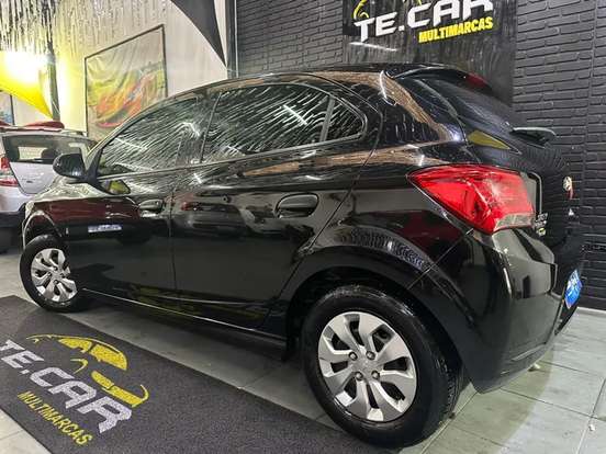 CHEVROLET-ONIX-2019