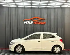 CHEVROLET ONIX 1.0 MPFI JOY 8V FLEX 4P MANUAL CHEVROLET ONIX 1.0 MPFI JOY 8V FLEX 4P MANUAL