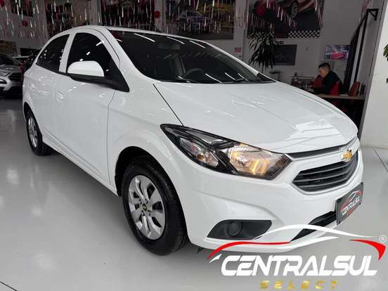 CHEVROLET-ONIX-2017