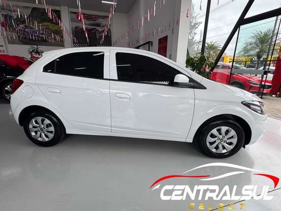 CHEVROLET-ONIX-1.0 MPFI LT 8V FLEX 4P MANUAL CHEVROLET-ONIX-2017