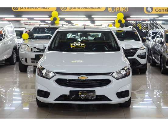 CHEVROLET-ONIX-2018