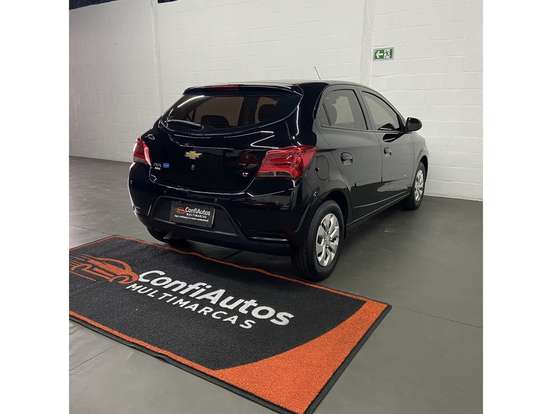 CHEVROLET-ONIX-2017