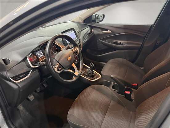 CHEVROLET-ONIX-2024