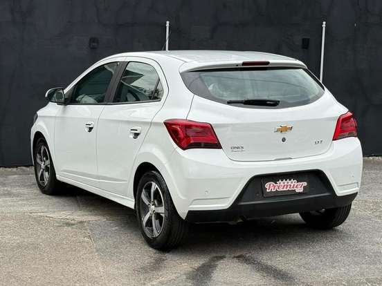 CHEVROLET-ONIX-1.4 MPFI LTZ 8V FLEX 4P AUTOMÁTICO CHEVROLET-ONIX-2016