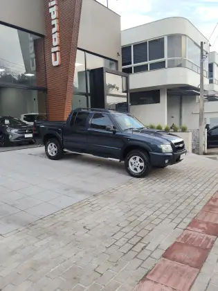 CHEVROLET S10 2.4 ADVANTAGE 4X2 CD 8V FLEX 4P MANUAL