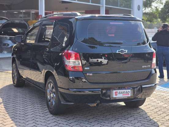 CHEVROLET-SPIN-1.8 LTZ 8V FLEX 4P AUTOMÁTICO CHEVROLET-SPIN-2013