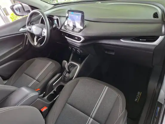 CHEVROLET-TRACKER-2022