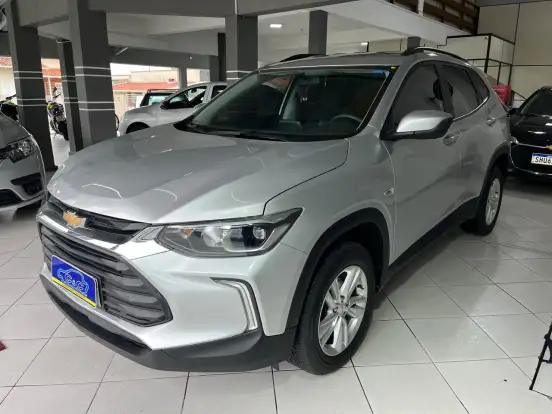 CHEVROLET-TRACKER-2023