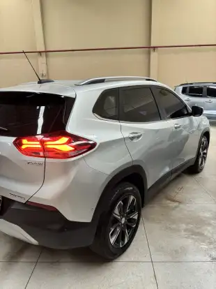 CHEVROLET-TRACKER-2022